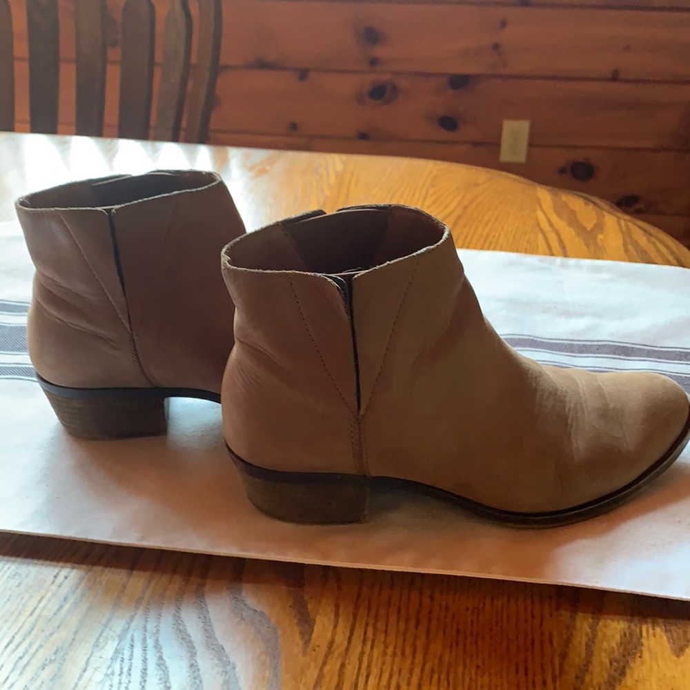 Lucky Brand leather bootie